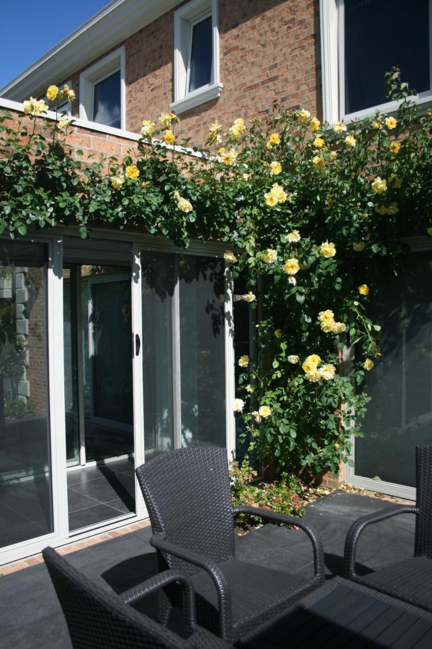 Mansi On Raymond Sale Exterior foto